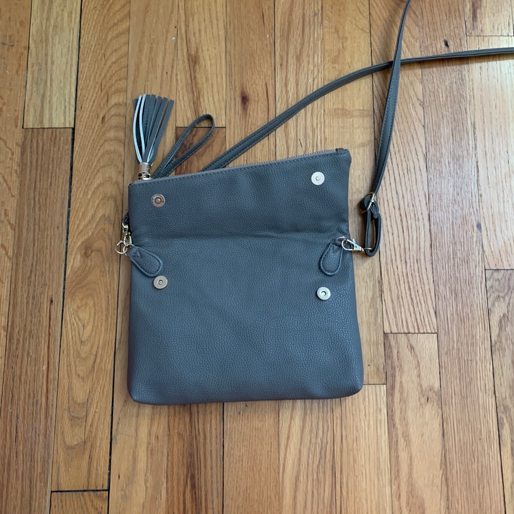 Faux Grey Leather Purse - Picture 4 of 6